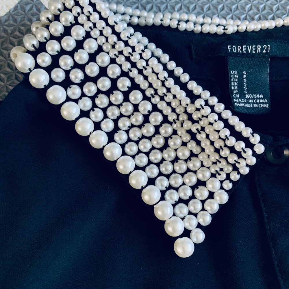 Black chiffon pearl collar blouse